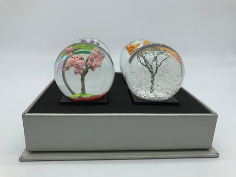 Mini Four Seasons Crystal Ball