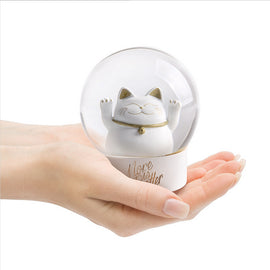 Lucky Cat Crystal Snow Ball